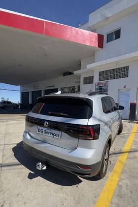 VOLKSWAGEN T-CROSS 1.0 200 TSI TOTAL FLEX AUTOMÁTICO VOLKSWAGEN T-CROSS 1.0 200 TSI TOTAL FLEX AUTOMÁTICO